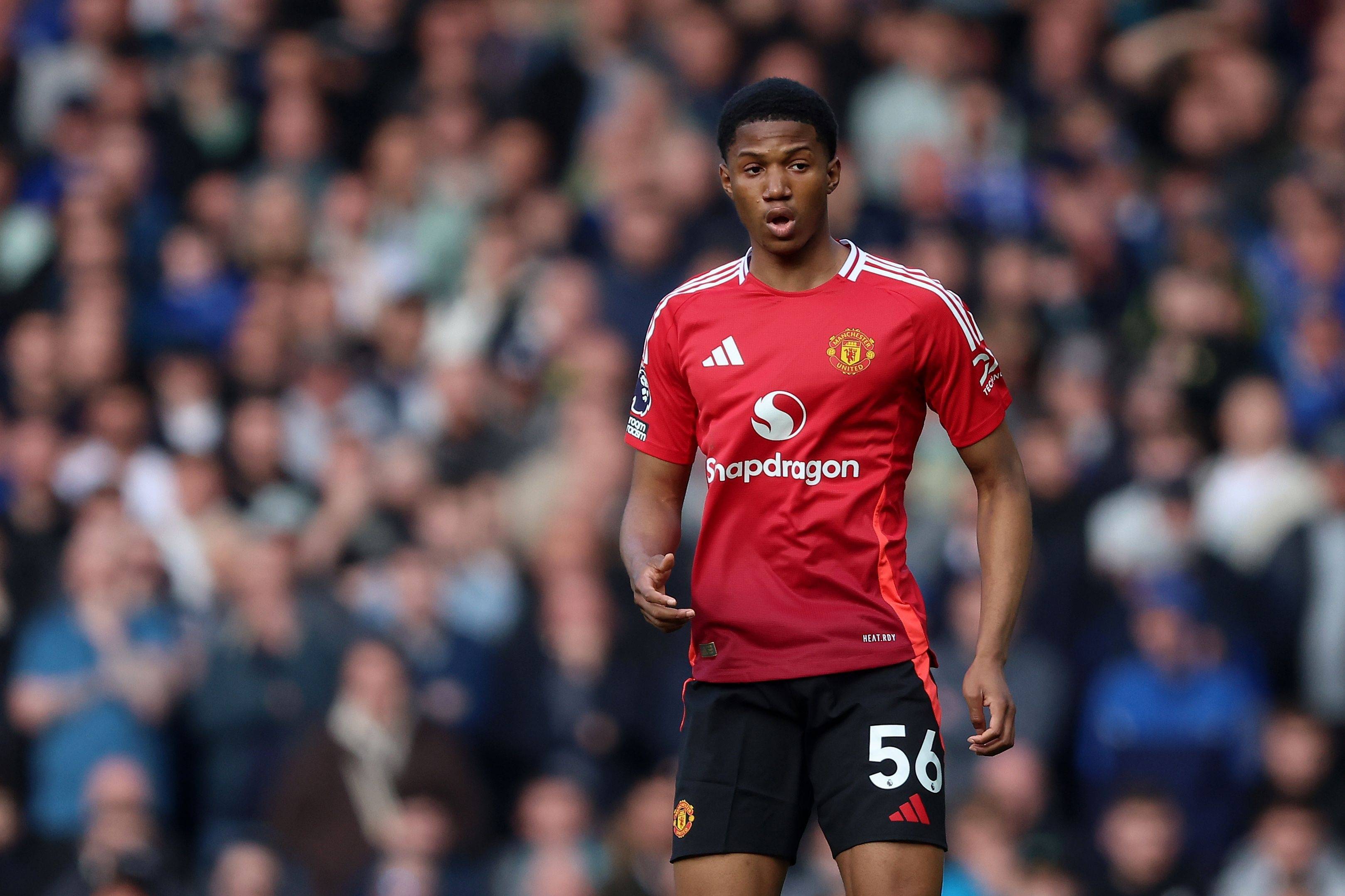 皇冠信用盘注册开通_记者：曼联两青训小将远征毕巴随队训练皇冠信用盘注册开通，预计两人出战本周日联赛