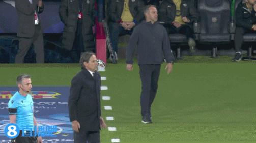 皇冠信用盘足球代理_半场-巴萨2-2国米 图拉姆闪击邓弗里斯侧钩 亚马尔破门费兰扳平