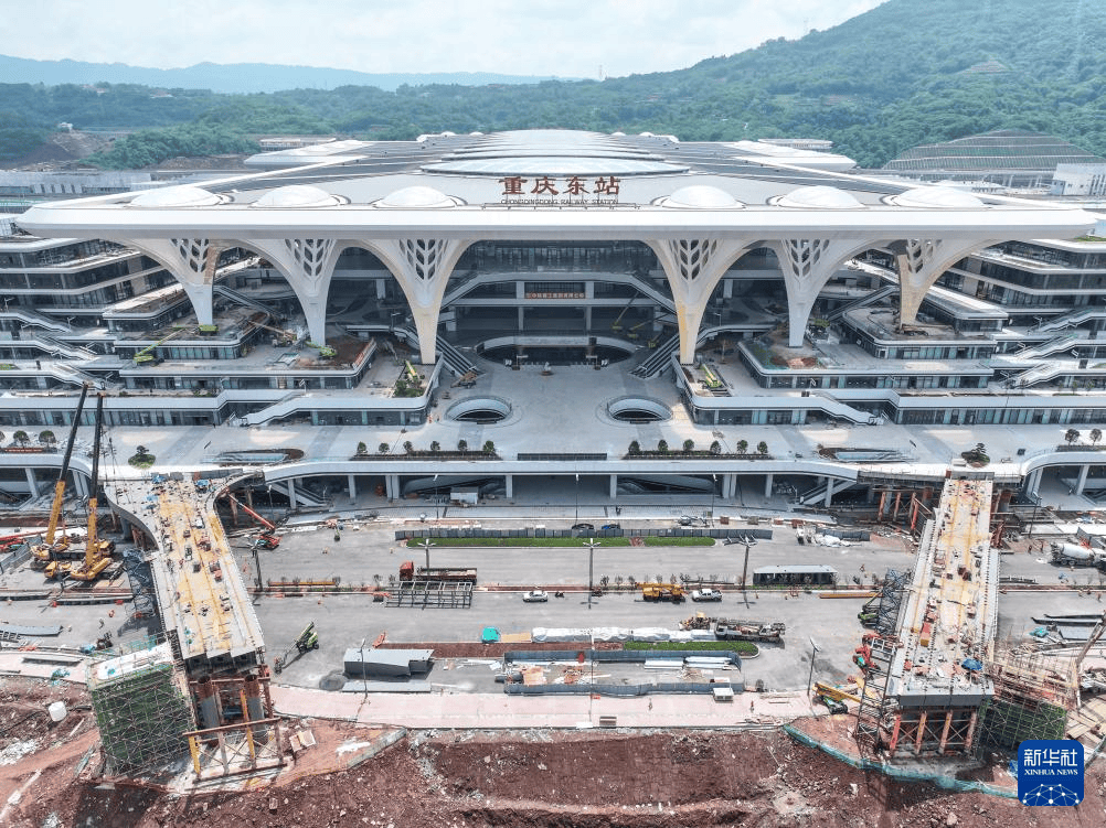 皇冠信用盘哪里申请
_西部最大高铁枢纽站重庆东站将进入运行试验阶段