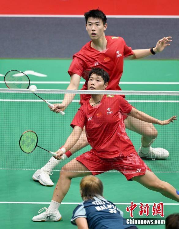 皇冠信用盘平台
_2025苏迪曼杯:中国队3:0击败马来西亚队晋级四强