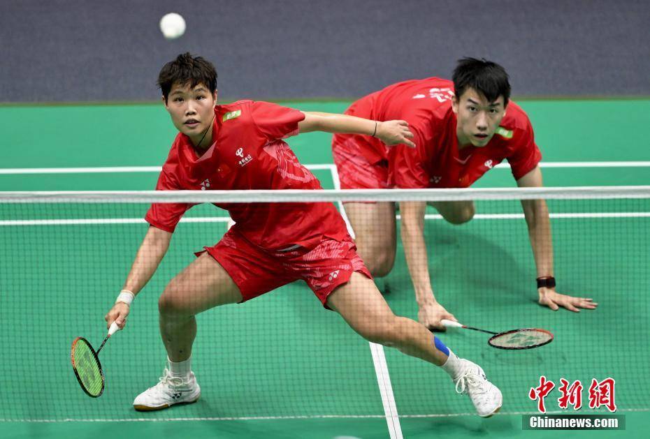 皇冠信用盘平台
_2025苏迪曼杯:中国队3:0击败马来西亚队晋级四强