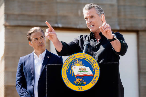 皇冠信用盘结算日是哪天
_加州州长:我们不是美国皇冠信用盘结算日是哪天
,对中国伸出开放之手