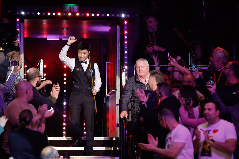 如何找当地皇冠代理
_2025斯诺克世锦赛决赛第一阶段 赵心童7比1领先