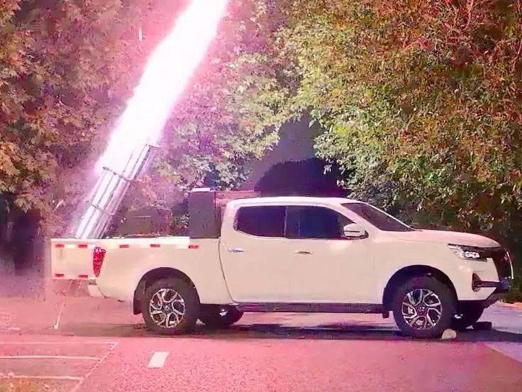 皇冠信用盘开号_无锡发射火箭弹12枚皇冠信用盘开号，苏州发射火箭弹10枚