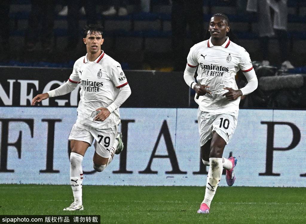 皇冠信用盘
_意甲-莱奥破门 AC米兰客场2-1逆转战胜热那亚距第四6分