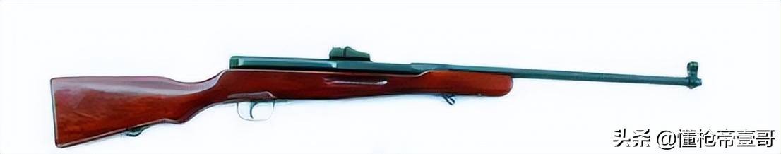 皇冠信用在线申请_俄军缴获中国81版气枪皇冠信用在线申请？还有百年汤姆逊冲锋枪、莫辛纳甘