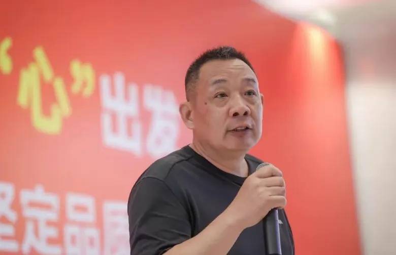 体育皇冠信用网站
_抖音副总裁回应胖东来柴怼怼事件:主张企业诉讼维权