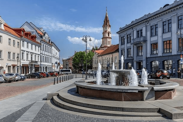 皇冠足球会员注册_这就是惹怒中国的后果！中方动手后皇冠足球会员注册，200条铁轨一夜之间被拆除