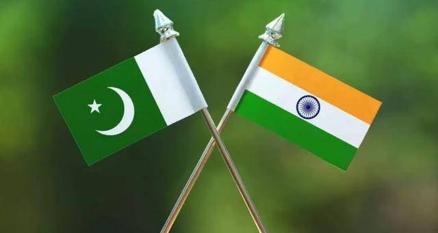 皇冠信用网登123出租_“枭龙”炸毁印军S400皇冠信用网登123出租，“阵风”又被击落一架，连飞行员都被俘？