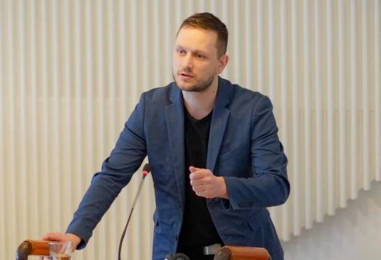 皇冠信用网登1_“美国要把在亚太对付中国那套皇冠信用网登1，炮制到格陵兰岛，不过…”