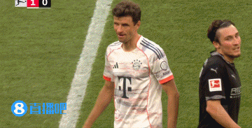 皇冠信用网会员如何申请
_讲不出再见!穆勒完成拜仁主场告别战皇冠信用网会员如何申请
,效力25年出战750场夺33冠