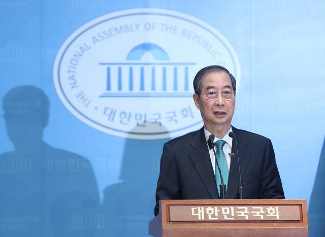 皇冠信用網开户
_韩国大选:金文洙完成候选人登记皇冠信用網开户
,前总理韩德洙已退选