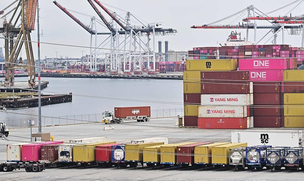 皇冠信用網在线申请_靠岸中国货船数“归零”皇冠信用網在线申请，美国西海岸港口官员惊到了