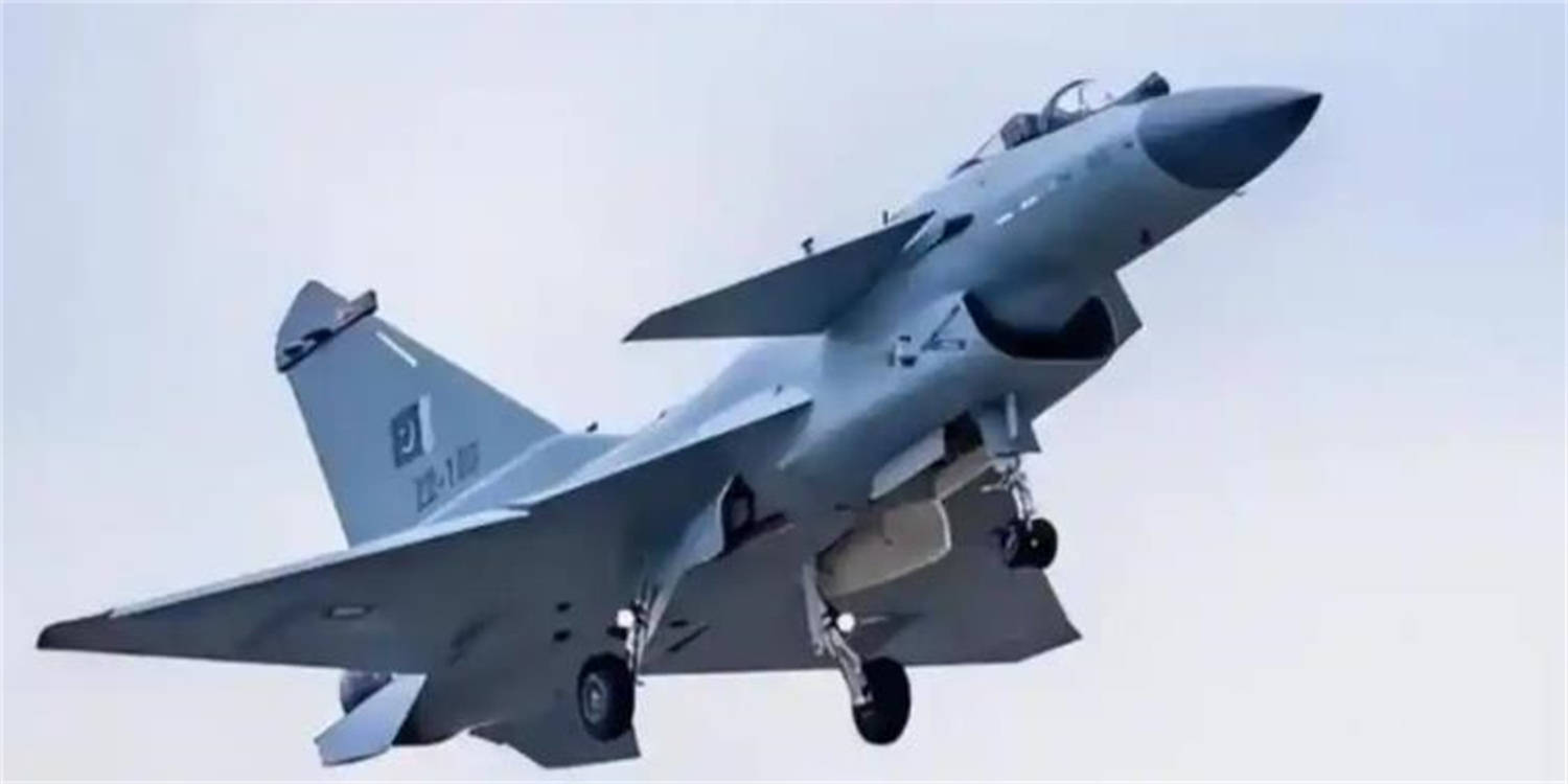 如何申请到皇冠信用網
_印被中式武器打服如何申请到皇冠信用網
,解放军发布歼10C大片,绿媒点赞,民进党沉默