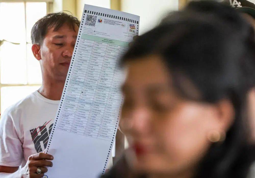 皇冠会员如何申请
_最新!杜特尔特参选达沃市长皇冠会员如何申请
,目前被羁押在国际刑事法院!菲律宾举行中期选举,警方已进入“全面警戒”状态