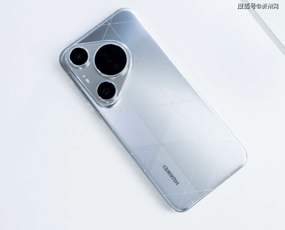 皇冠信用網开号_华为再次妥协皇冠信用網开号，麒麟9010+16GB+512GB突降2301元，不好卖还会降！