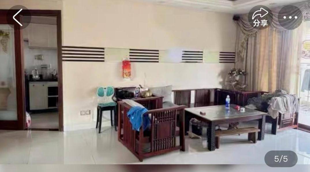 买球的正规网站
_佛山一房产被拍卖买球的正规网站
,原房主系毒枭已被执行死刑!成交价超149万,溢价20万!业内人士:不属于凶宅