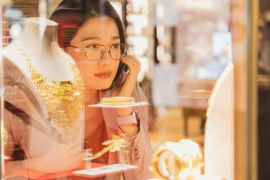 皇冠信用網如何开户
_太突然!金价连续大跌,“买个手镯,半个月缩水2000多元皇冠信用網如何开户
。”