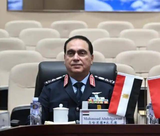 皇冠信用網登123出租
_巴铁大胜打响中国制造皇冠信用網登123出租
,外国司令直接来华扫货,中方成了大赢家?