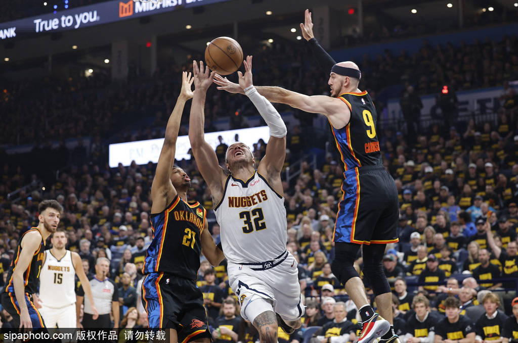 正网皇冠信用網
_NBA季后赛G6爆冲突!戈登卡鲁索“肌肉对话”正网皇冠信用網
,雷霆笑纳大礼,掘金命悬一线?