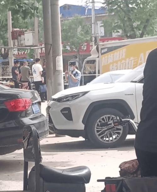 皇冠信用網会员账号
_山东单县一男子被曝车内死亡皇冠信用網会员账号
,尸体已经腐烂,警方:确有此事,排除他杀