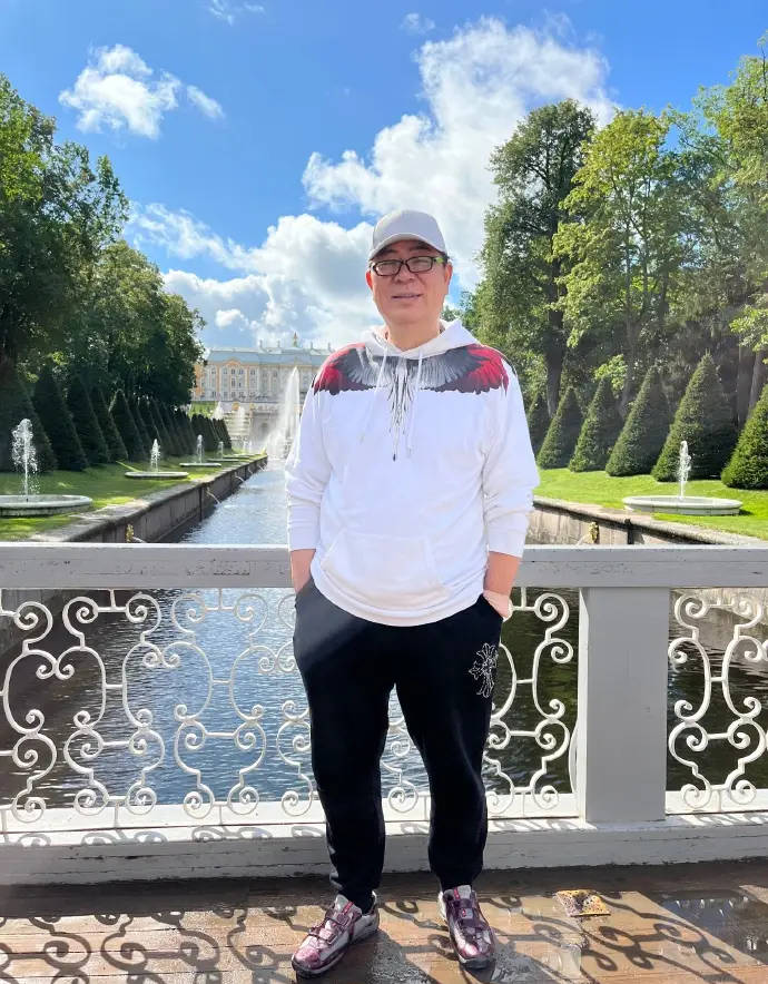 皇冠皇冠足球平台
_《家有儿女》“夏东海”扮演者高亚麟悼念朱媛媛:完全接受不皇冠皇冠足球平台
了