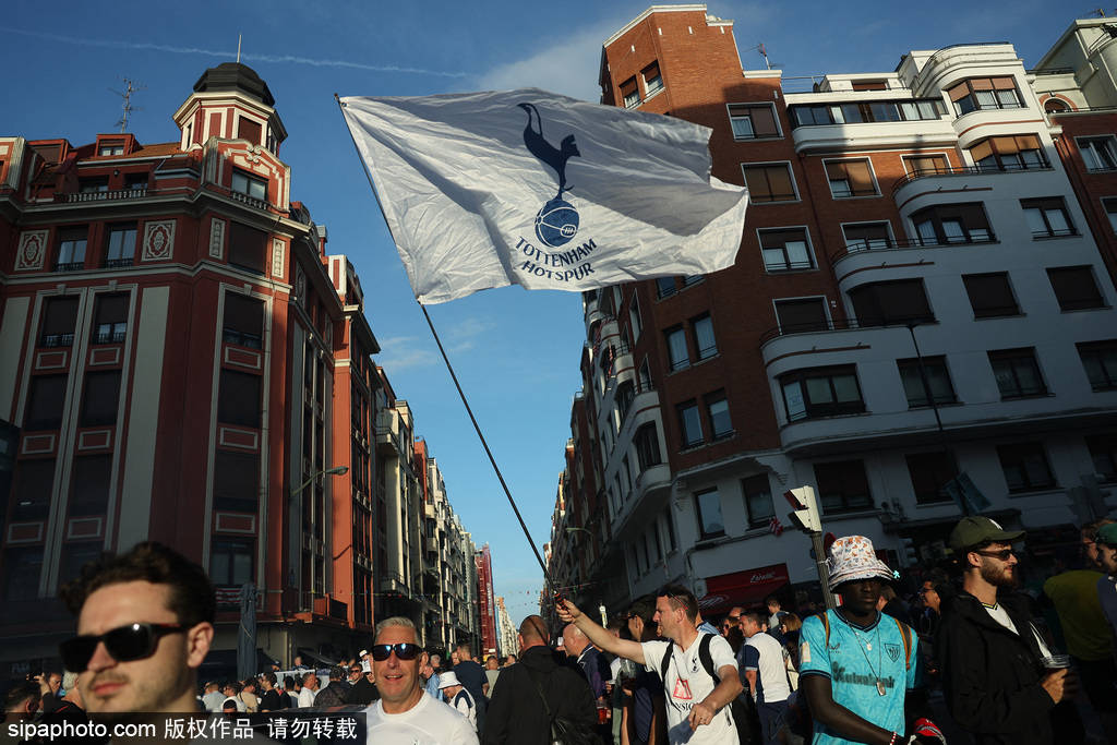 皇冠信用网去哪里弄_曼联耻辱一夜！欧联决赛0-1饮恨皇冠信用网去哪里弄，赛季崩盘！阿莫林：未来？现在不是时候！