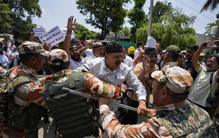 体育皇冠信用网_巴叛军“闹独立”惊动世界体育皇冠信用网，幕后金主浮出水面，中国岂能坐视不理？