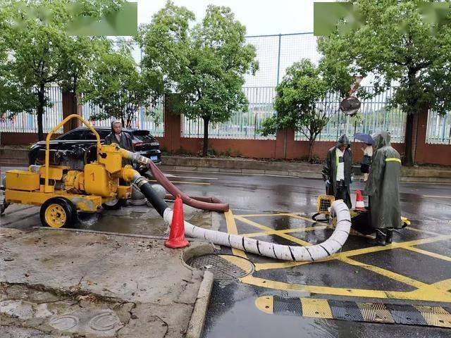 怎么开皇冠信用网_“雨像泼下来的”怎么开皇冠信用网，武汉再次经受住暴雨考验