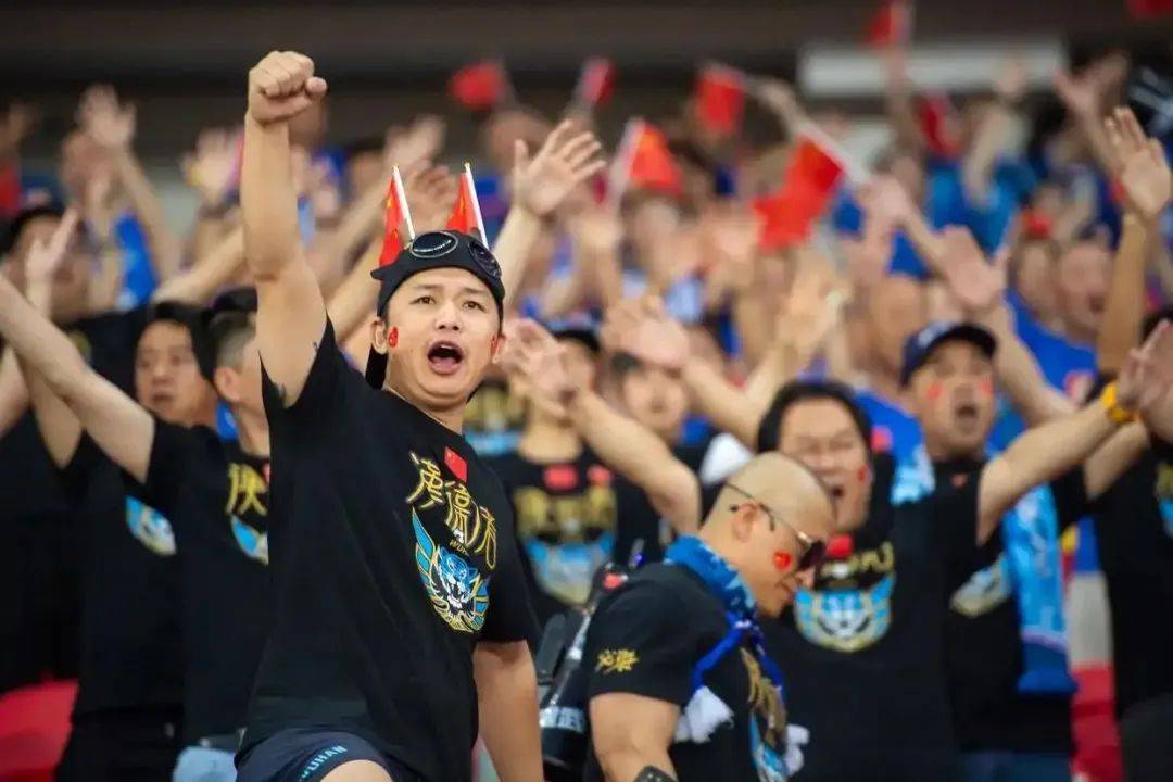 皇冠信用网平台_亚洲之巅！武汉女足皇冠信用网平台，捧起首座亚冠金杯！