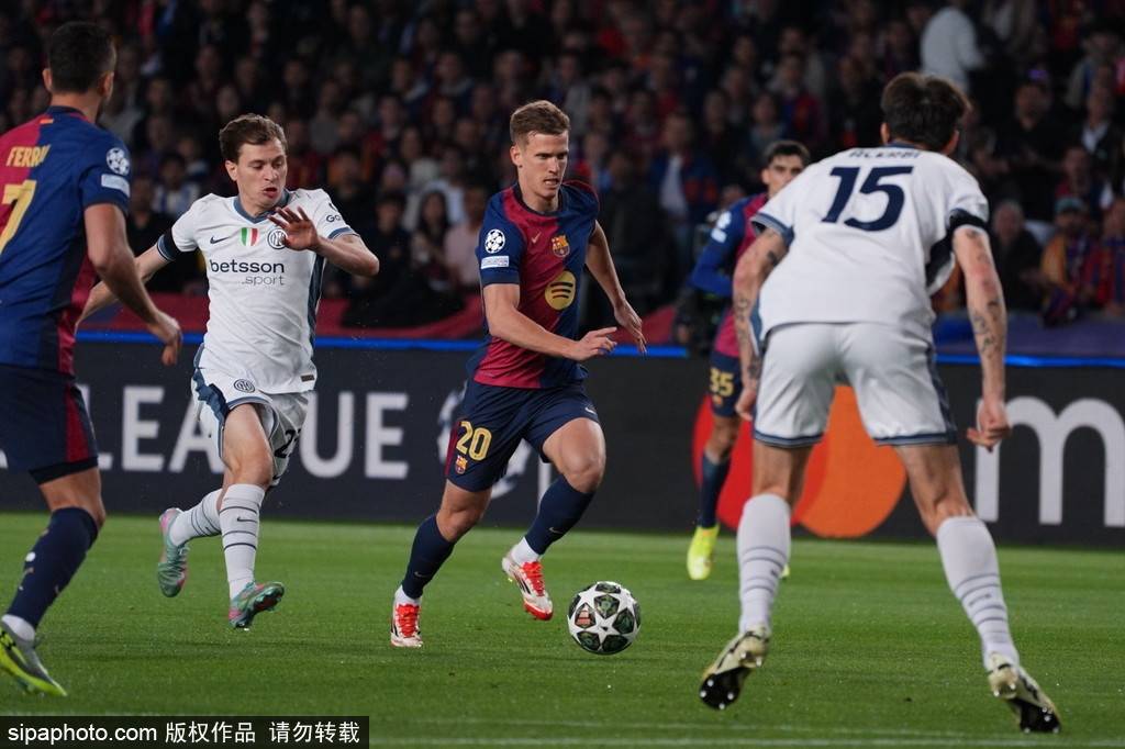 皇冠信用网去哪里弄_巴萨半场透析：莱万百球封神夜！圣马梅斯的冰与火之歌皇冠信用网去哪里弄，谁在裸泳？