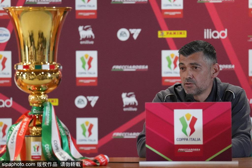 皇冠足球平台在哪里注册_意甲炸锅！孔蒂挥别冠军那不勒斯皇冠足球平台在哪里注册，阿莱格里火线入主内幕揭秘！