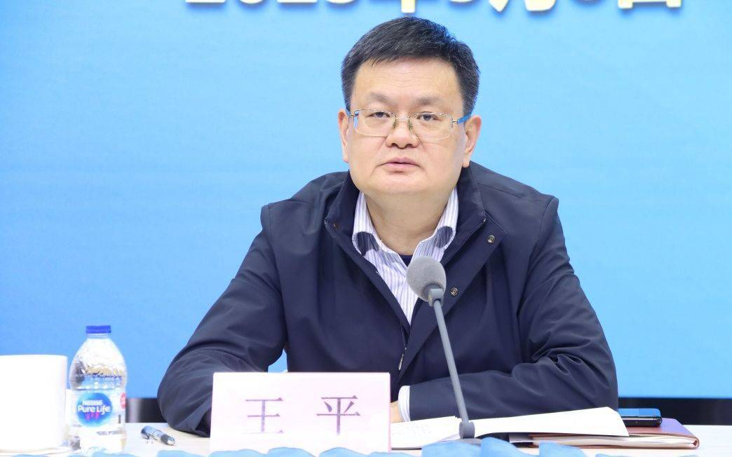 皇冠信用账号申请
_上海市政府办公厅主任王平皇冠信用账号申请
,履新职