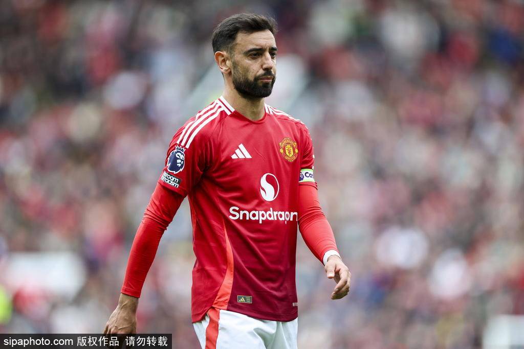 皇冠信用网开号
_曼联0-1输球皇冠信用网开号
,B费却笑了?新帅阿莫林收获意外惊喜,红魔未来看他们!