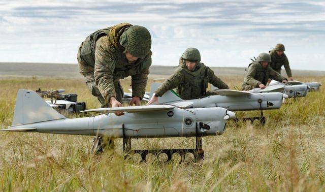 皇冠信用网怎么申请_中国向40家俄军工厂皇冠信用网怎么申请，大规模“输血”？外交部回应，字字铿锵