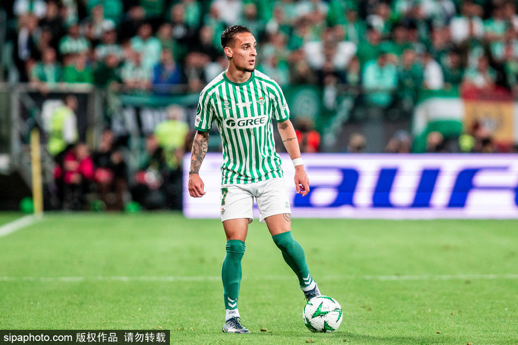 皇冠信用网会员账号
_尬皇冠信用网会员账号
!桑乔赛后久久拥抱安东尼 当场打电话:我不回曼联