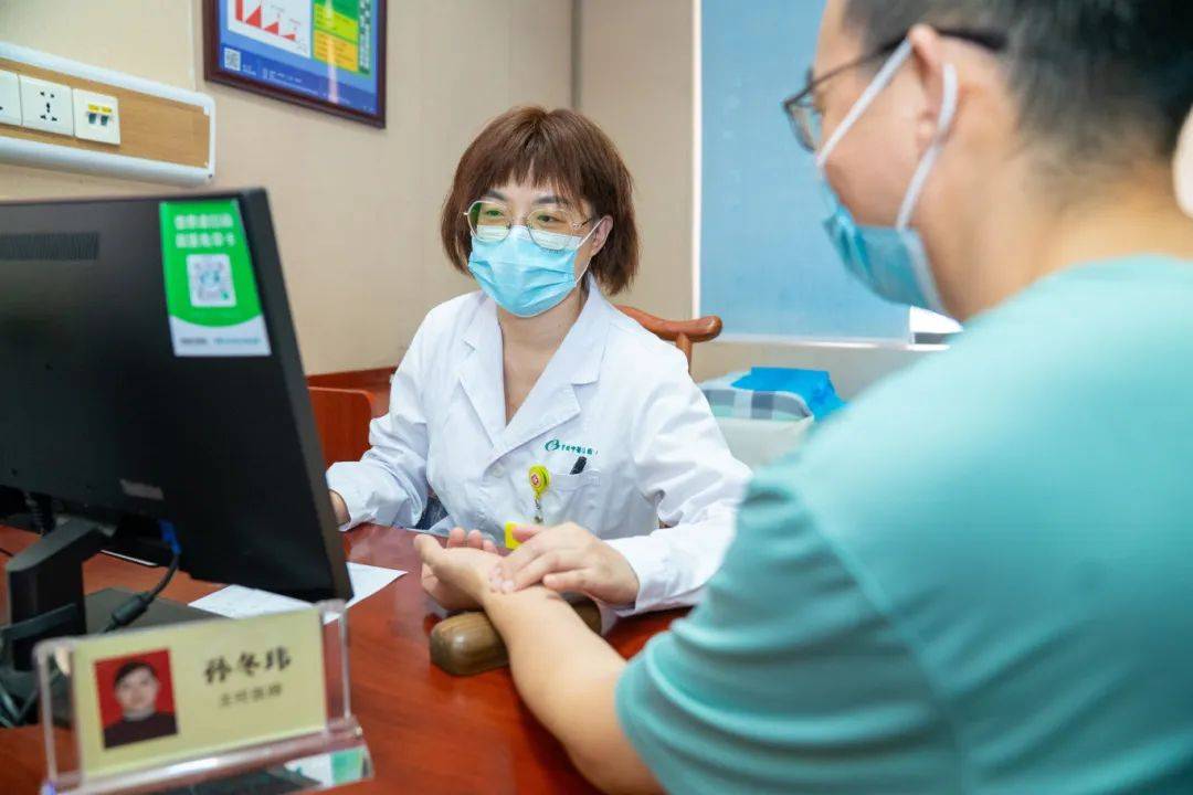 皇冠信用网登2代理_醒来“天塌了”皇冠信用网登2代理！深圳一女子眼睛闭不上、嘴巴漏水！这些错误很多人会犯