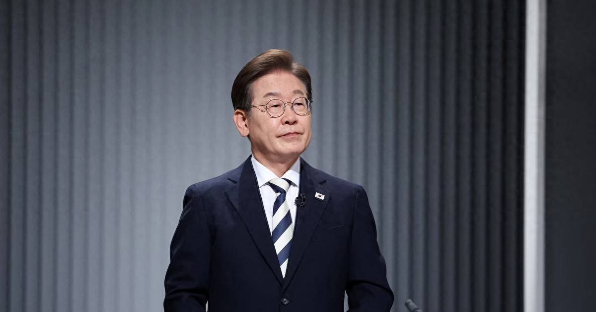 皇冠信用网会员注册网址_李在明民调大幅领先皇冠信用网会员注册网址，朴槿惠和文在寅接连出手，韩国大选惊现新变数！