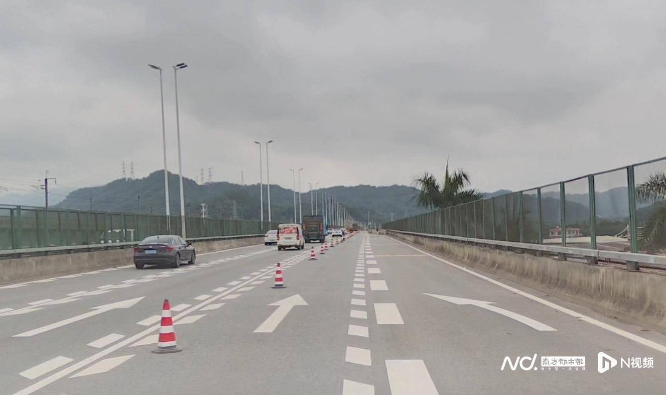 皇冠登3代理申请_走访车辆坠桥致5人死亡的东莞断头路：当地已增高水泥桩护栏