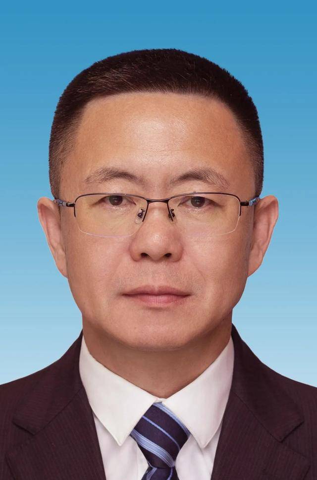 皇冠足球管理平台出租_中组部有关负责同志宣布中央决定：他履新皇冠足球管理平台出租！免去他这一职务