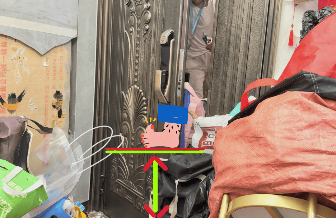 皇冠信用网出租
_垃圾堆满皇冠信用网出租
,臭到离谱!上海顶流豪宅业主也拾荒?邻居直呼倒大霉,不能忍!