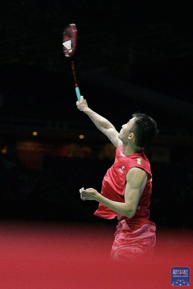 皇冠信用最新地址_新加坡羽毛球公开赛：陆光祖晋级男单决赛