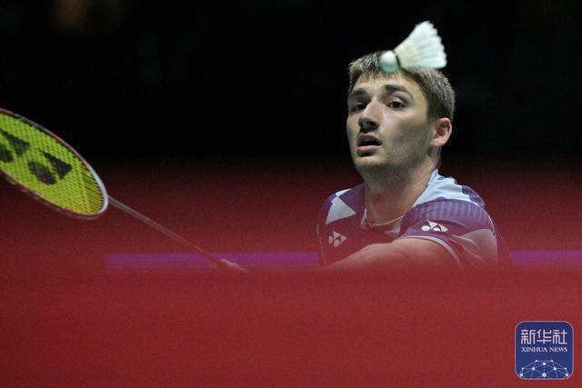 皇冠信用最新地址_新加坡羽毛球公开赛：陆光祖晋级男单决赛