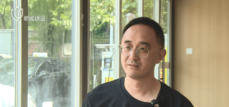 皇冠信用网庄家
_小费收到手软!43岁上海男子失业后弯道超车皇冠信用网庄家
,收入翻三倍