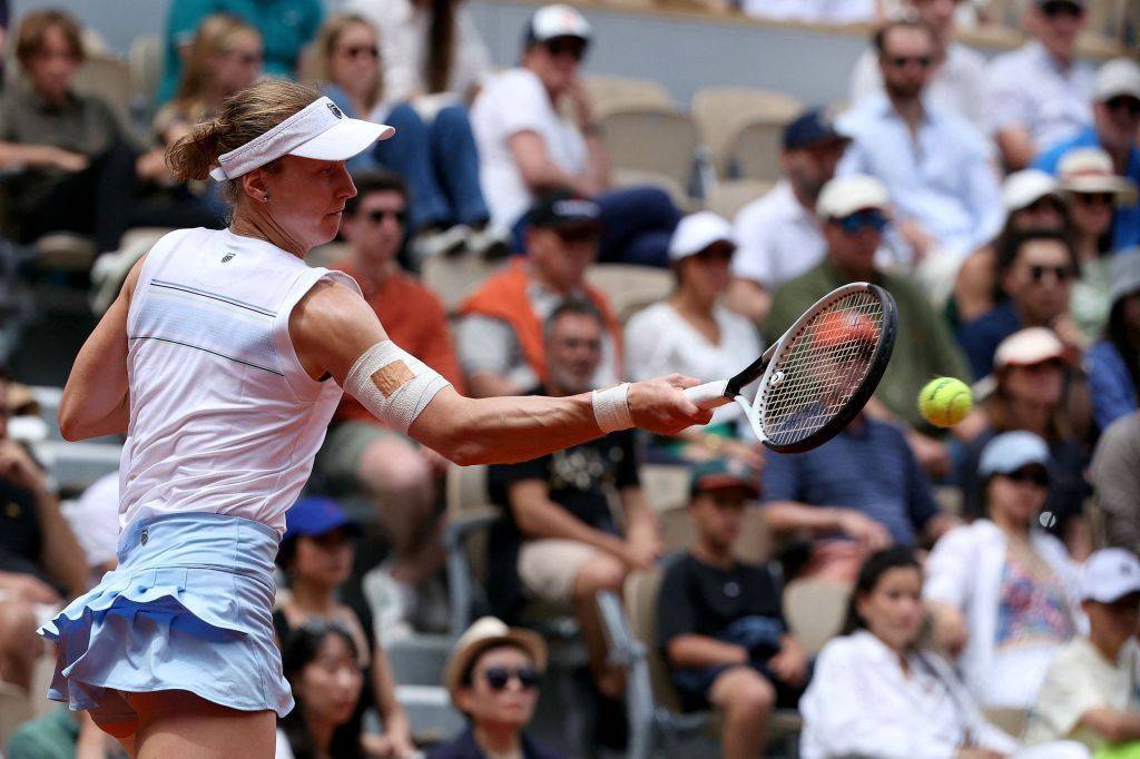 皇冠信用网会员开户_郑钦文晋级法网女单八强皇冠信用网会员开户，刷新生涯法网最佳战绩