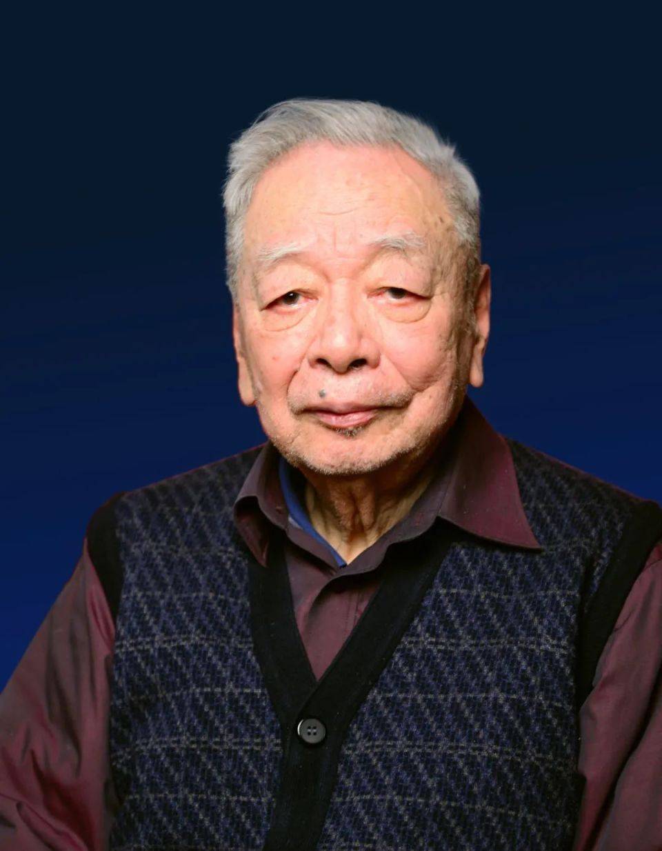 皇冠信用网登3代理
_著名皮肤病学专家、北京协和医院皮肤科原主任周光霁逝世