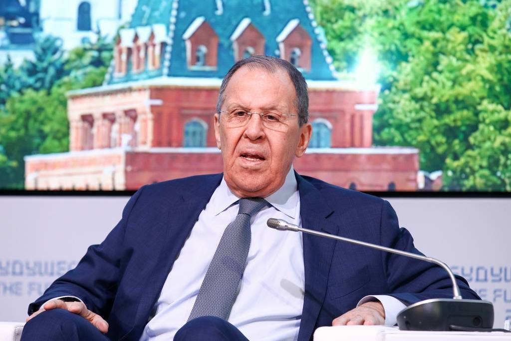 皇冠博彩
_俄外长拉夫罗夫旧事重提:提议将联合国总部迁往索契