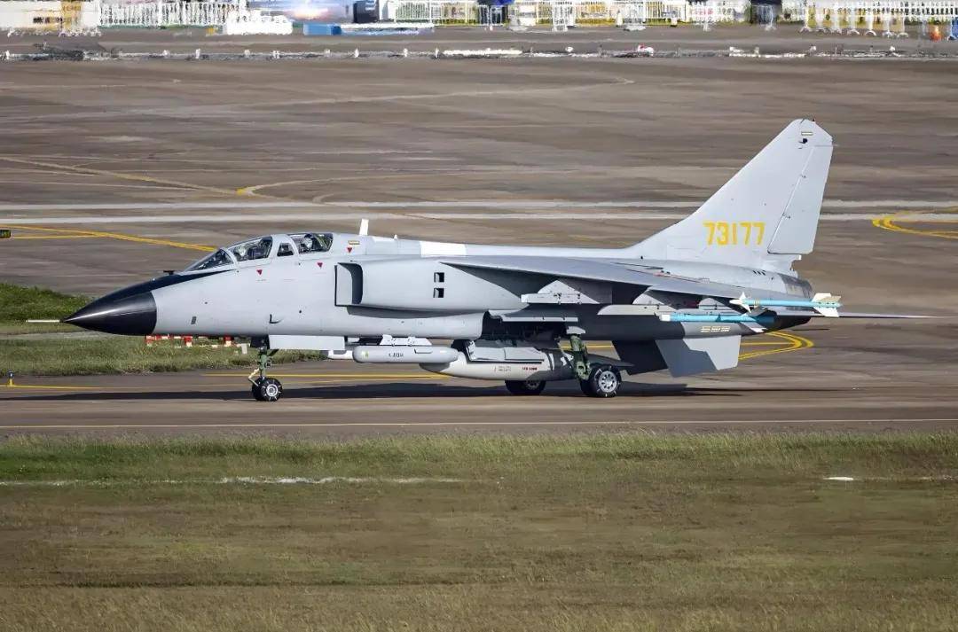 皇冠比分
_振奋!网友拍到2架歼-35伴飞歼-20皇冠比分
,中国歼-35批量服役了?