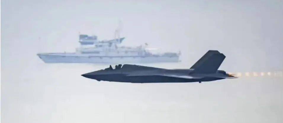 皇冠比分
_振奋!网友拍到2架歼-35伴飞歼-20皇冠比分
,中国歼-35批量服役了?