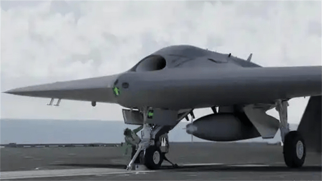 世俱杯代理_歼20“征战”巴黎！西方代表挤破头参观世俱杯代理，看完终于明白一件事